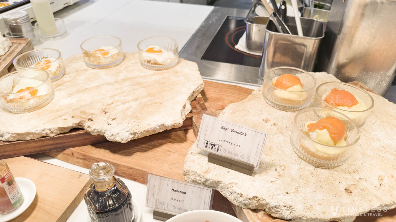エッグベネディクトや目玉焼き