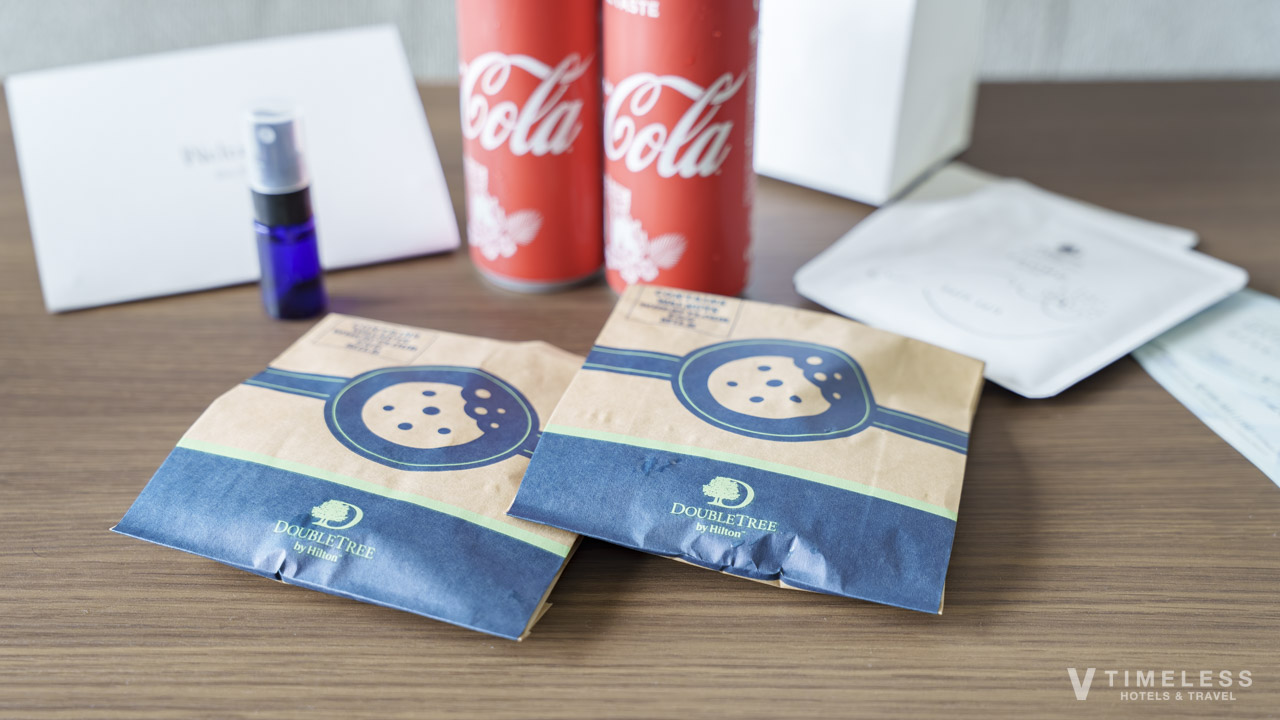 ダブルツリーでお馴染みのクッキーとウエルカムドリンク、アロマ、フェイスパックなど