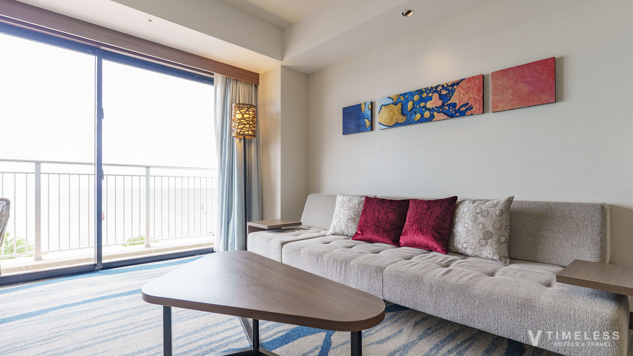 スイートルームのリビング