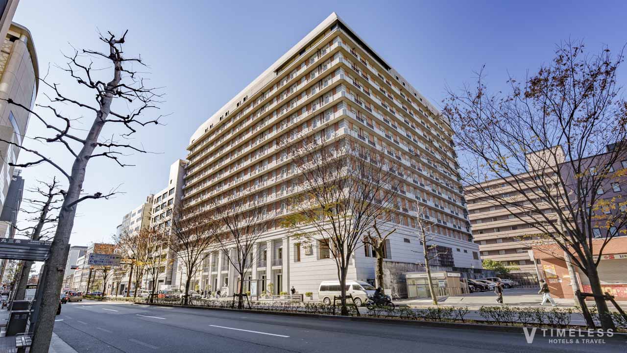 ホテルモントレ京都の外観全景|京都中心部の大通り沿いに建つクラシカルな大型ホテル