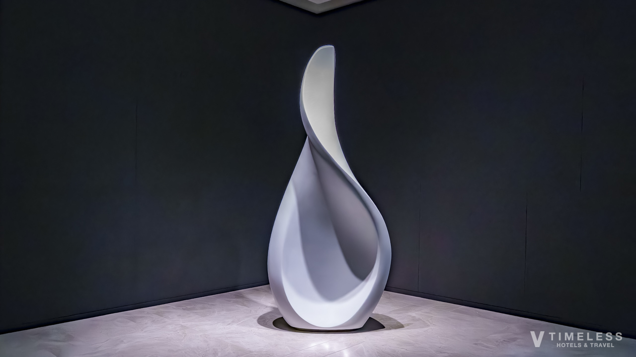 モダンアートが彩るJWマリオット・ホテル東京の上質な館内空間