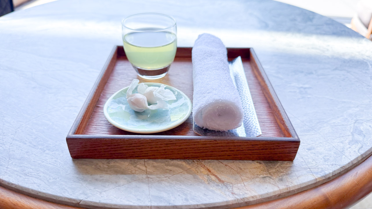 チェックインでのお茶