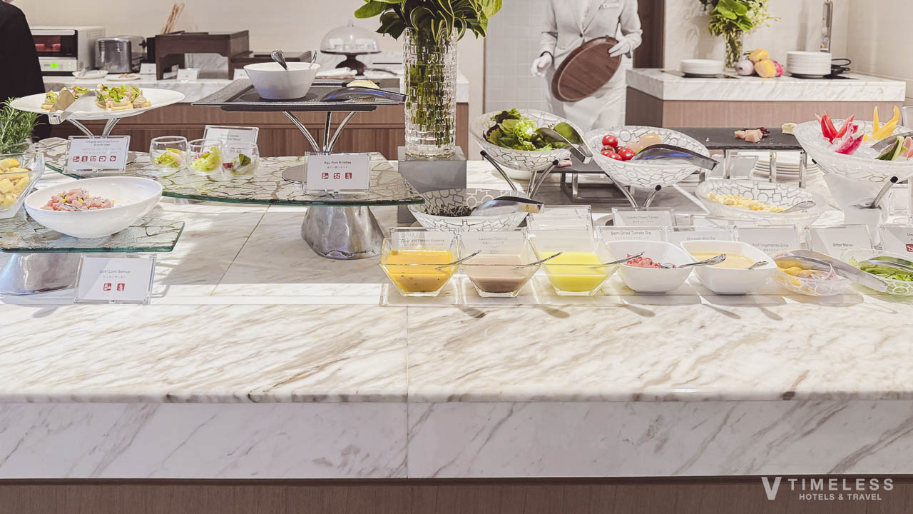 彩り豊かなカクテルタイム