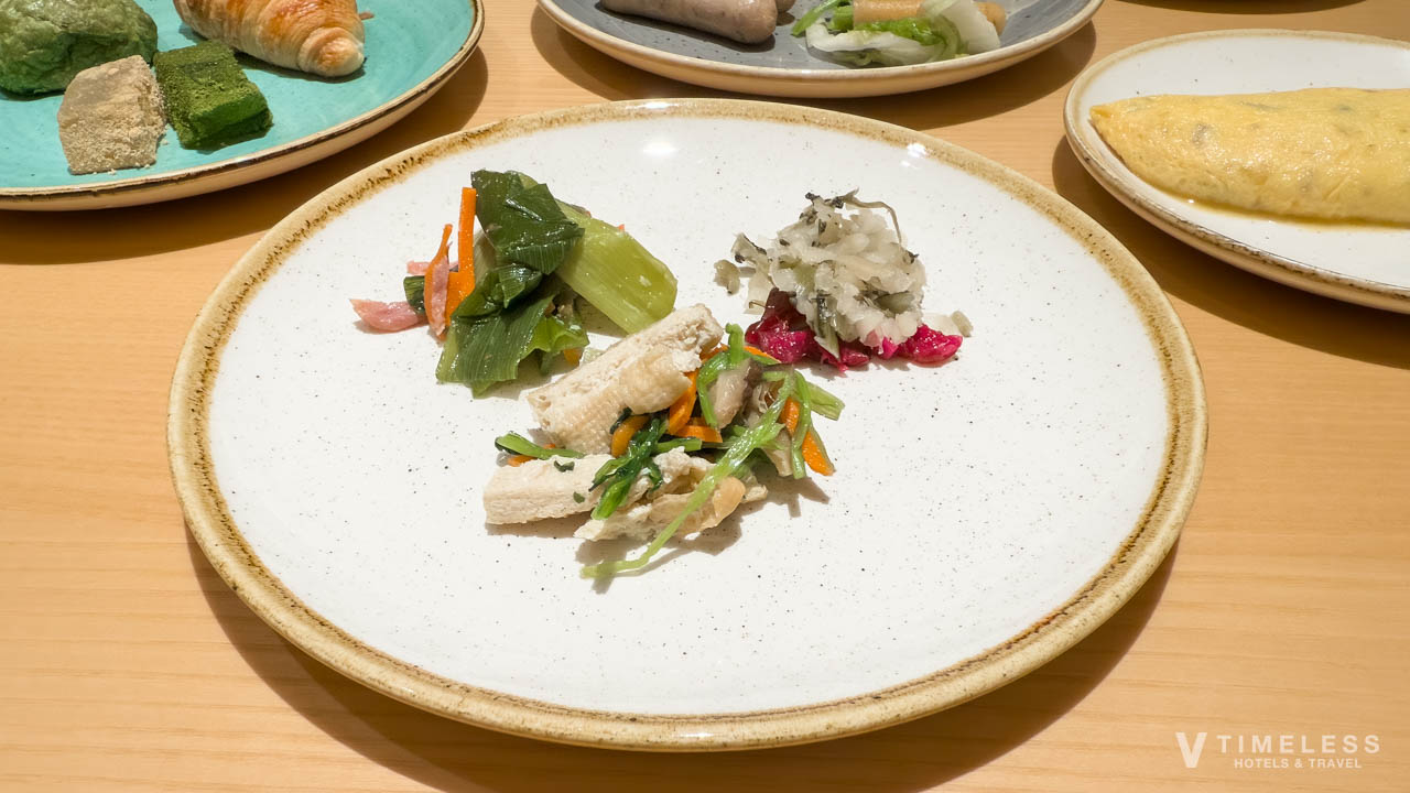 京都の料理を中心に和洋食メニュー豊富な朝食を楽しめます