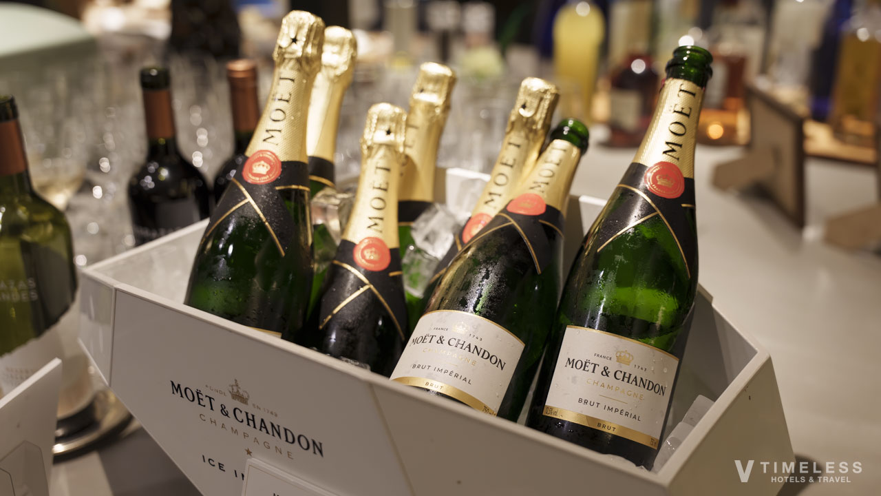 イブニングタイムのシャンパンはモエ・エ・シャンドン