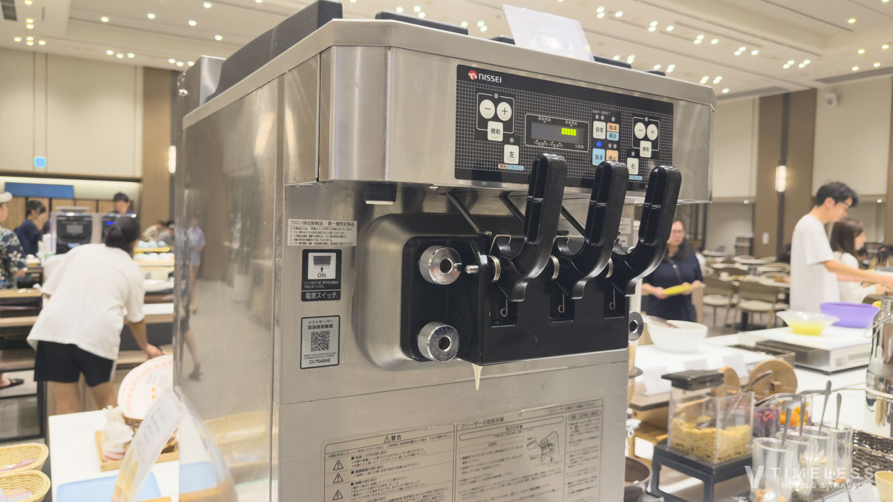 ソフトクリームメーカーも完備