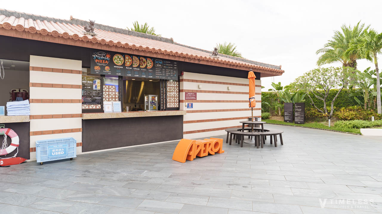 プールサイドバー＜夏季営業＞