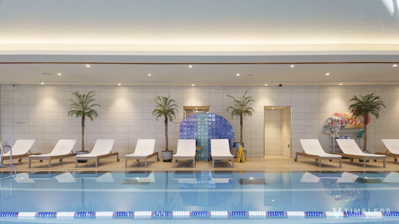 ヒルトン北谷リゾートの室内プール