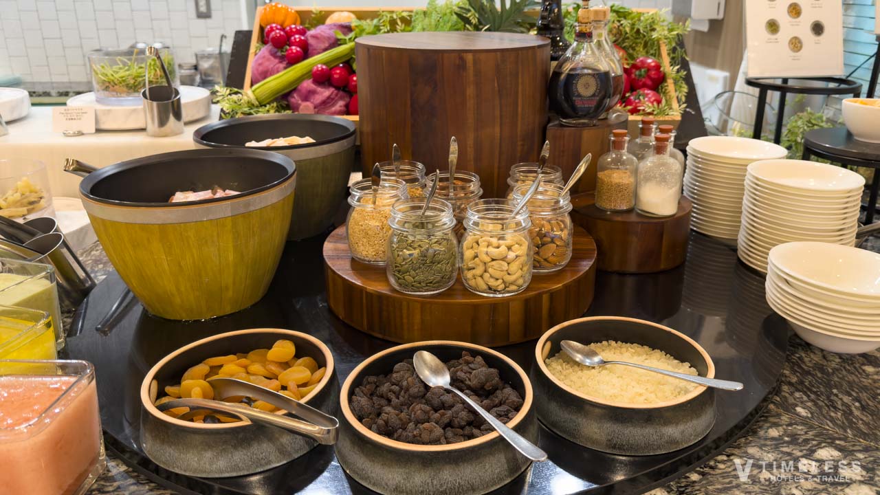 ドライフルーツとナッツ