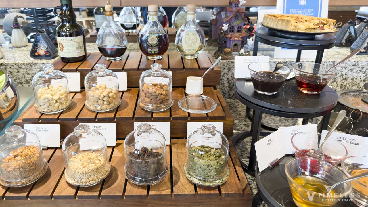 ナッツ類やキッシュ