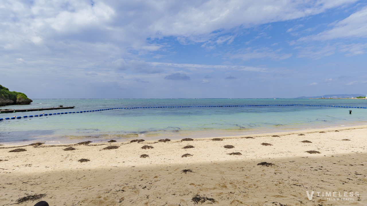 エメラルドグリーンとブルーのグラデーションがきれい