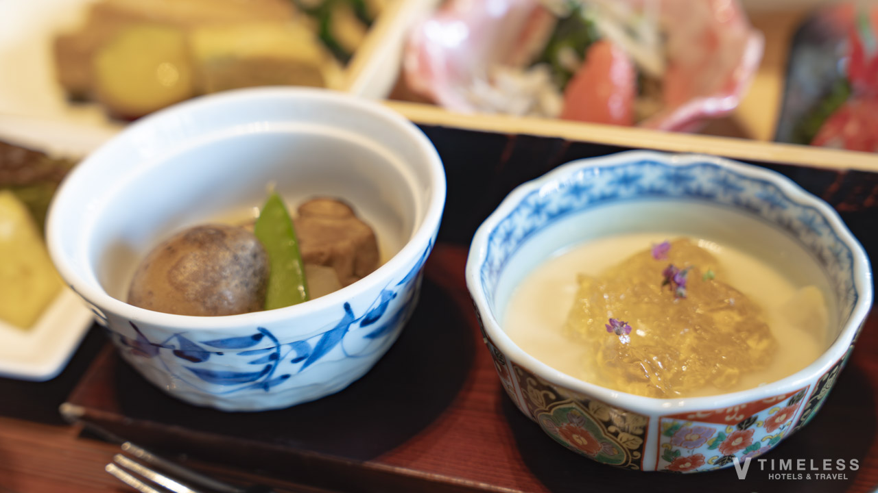 嶺岡豆腐・さつまい芋 百合根・美味出汁ジュレ 花穂