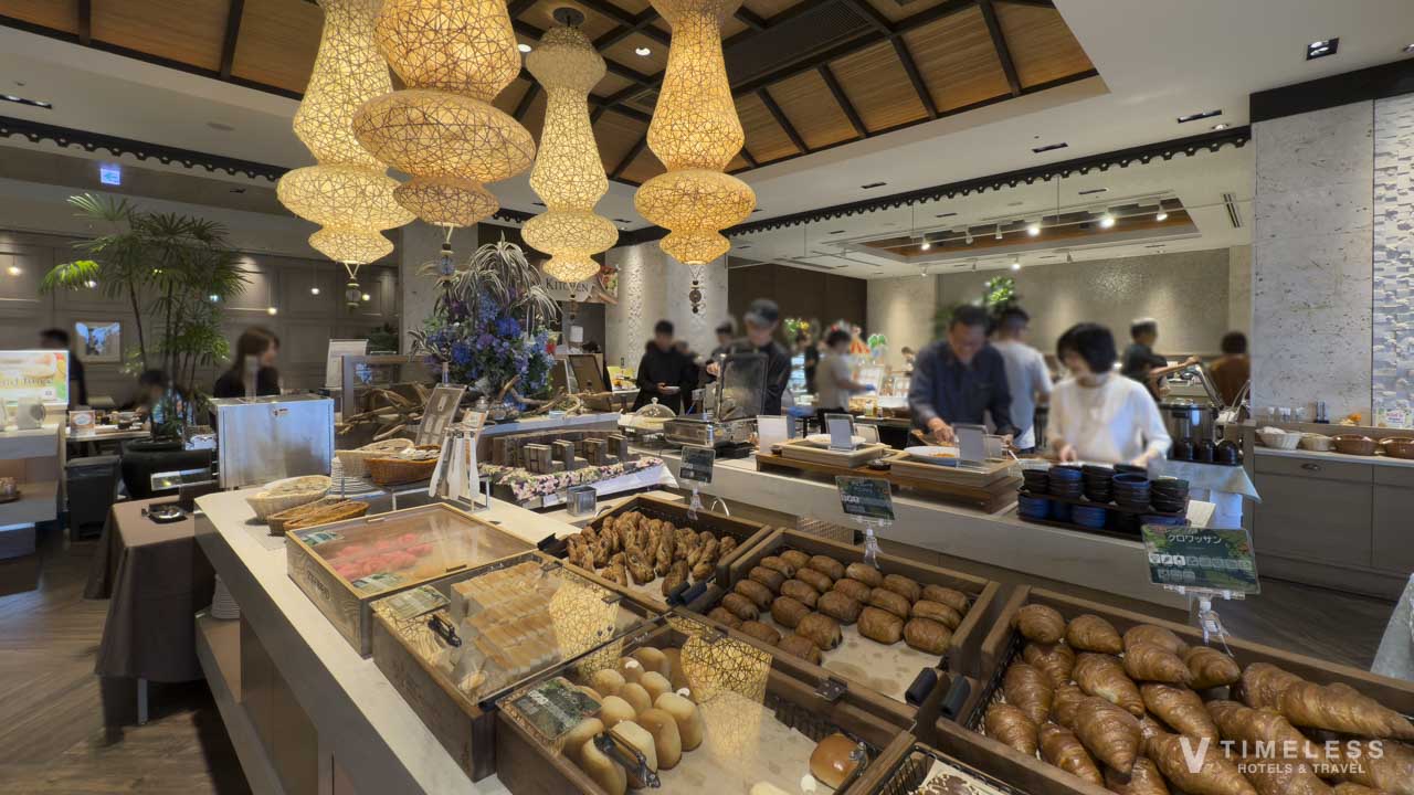 ホテルモントレ沖縄 スパ＆リゾートの朝食会場