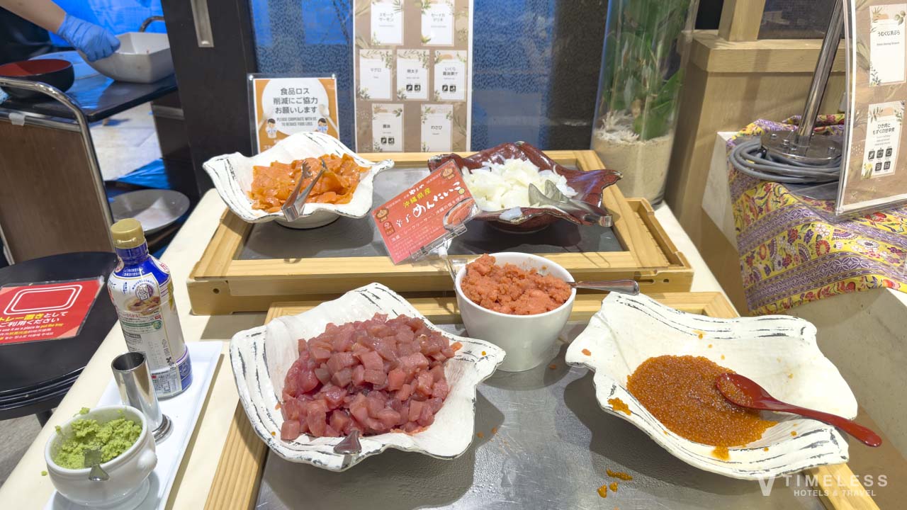 自分で作る海鮮丼コーナー