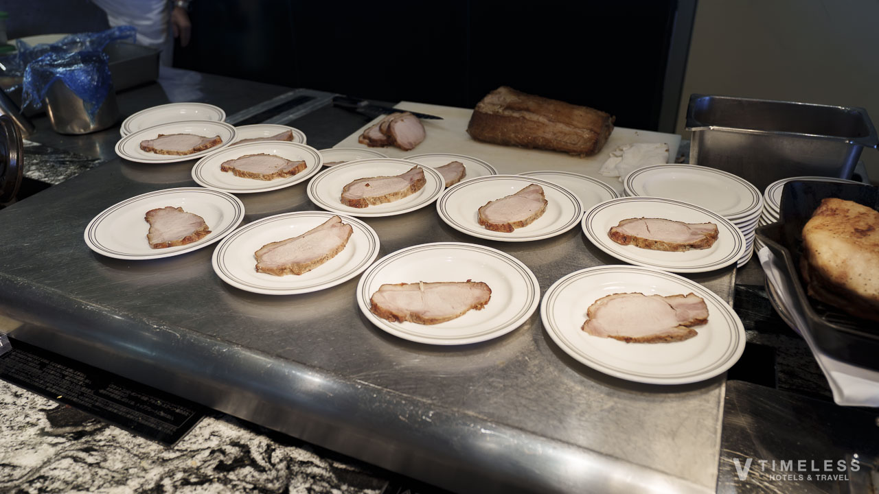 チャーシューも大きなサイズで