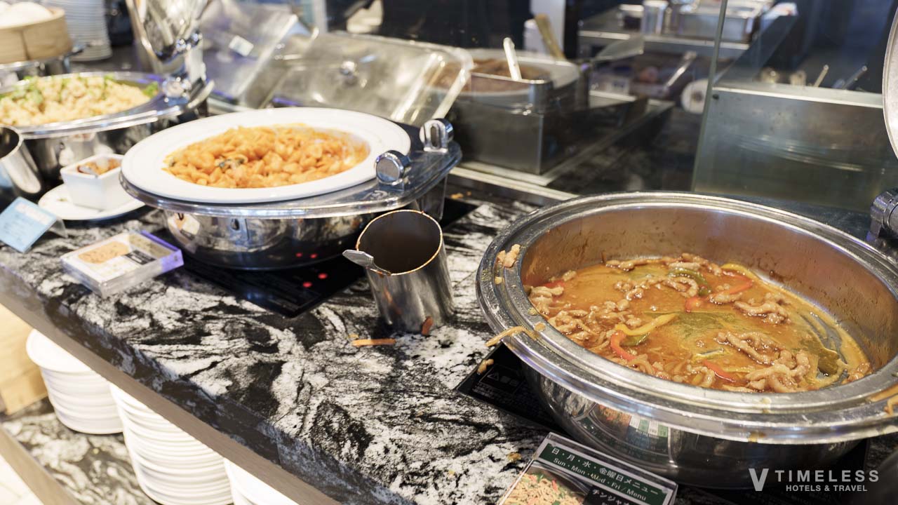 温かい料理もたくさんあり大人気