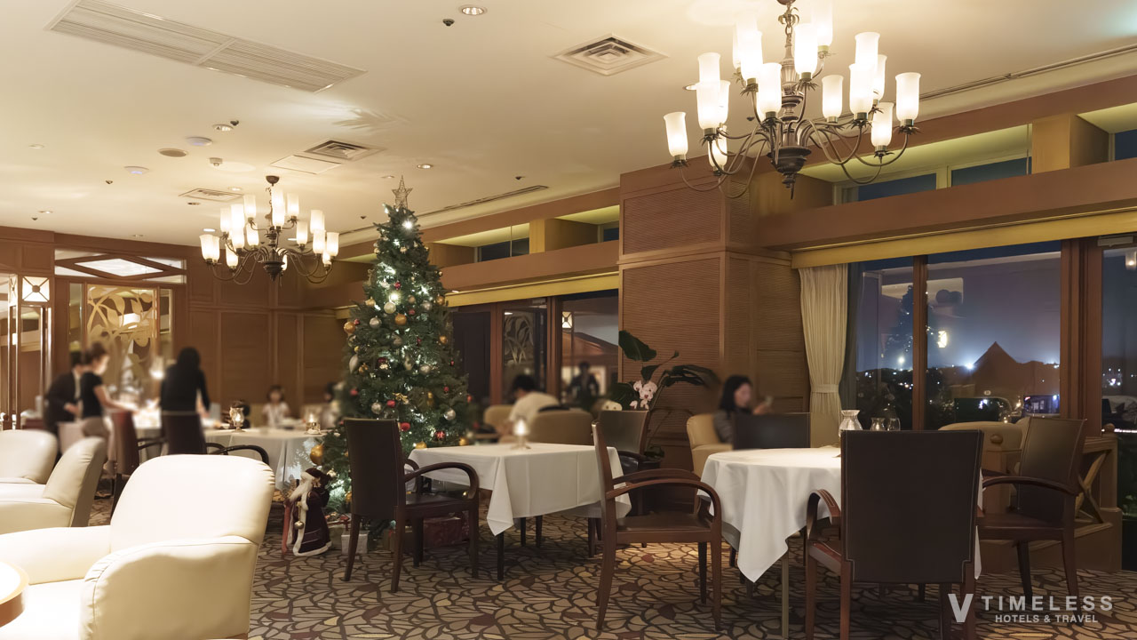 プラチナ会員特典「フォーシーズンズ」のカクテルタイム