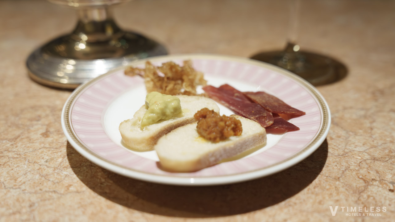 バゲットやジャーキー