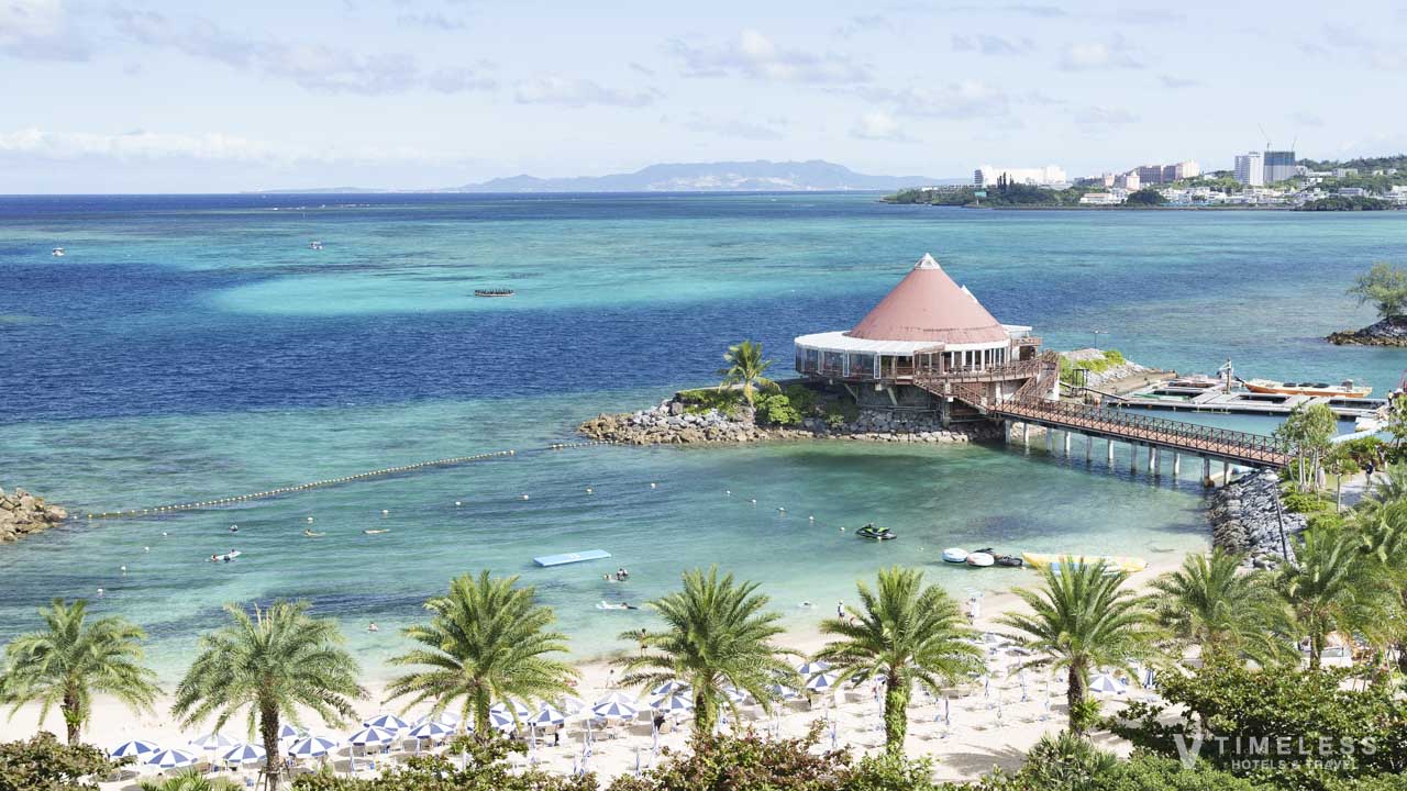 客室から見えるルネッサンスビーチ