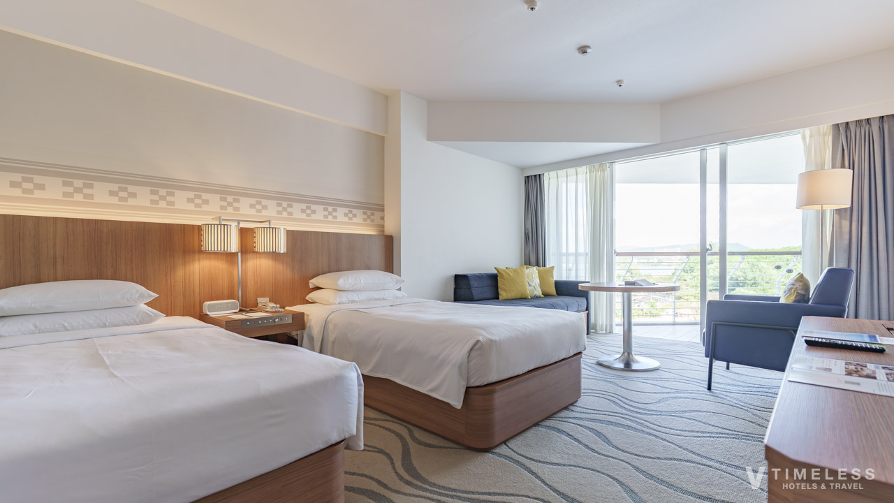 ルネッサンスリゾートオキナワの客室「スーペリア ツイン ビーチビュー」