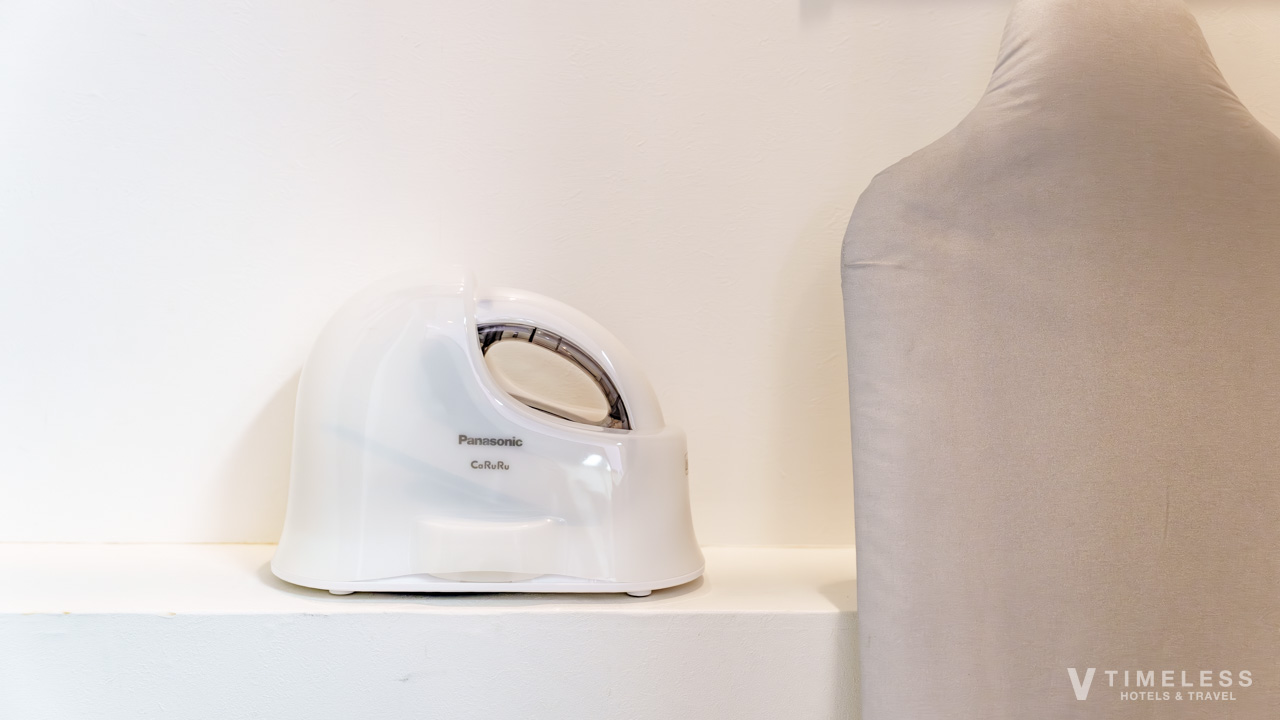 クローゼットにはアイロン、アイロン台