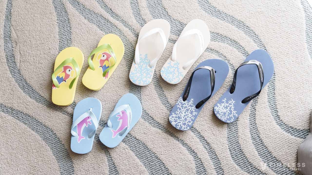 子供から大人までのサイズを取りそろえる無料のビーチサンダル