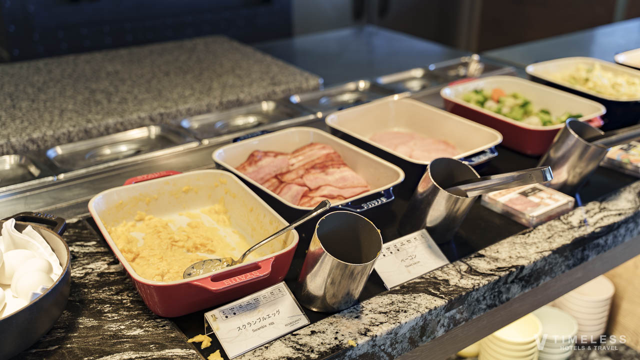 セイルフィッシュカフェ朝食ビュッフェの目玉焼きと卵料理コーナー