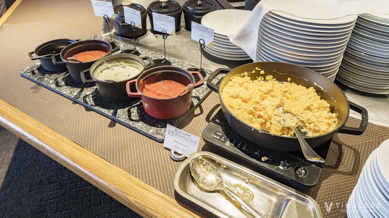 ルネッサンスリゾートオキナワのフォーシーズンの朝食で提供されるふわふわ食感のスクランブルエッグ