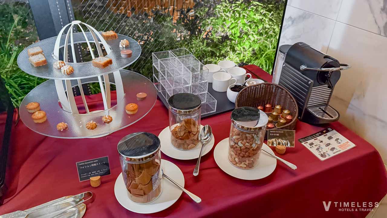フォションホテル京都ラウンジの焼き菓子とスイーツ
