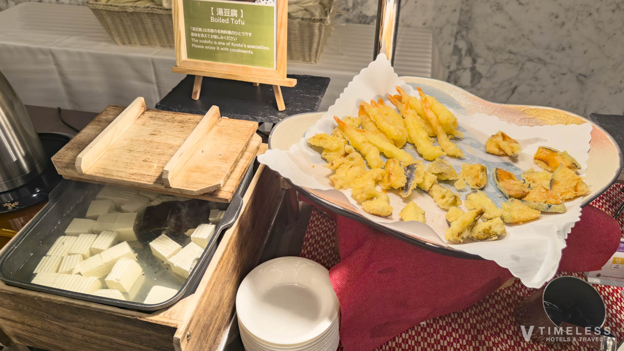ホテルモントレ京都 朝食の湯豆腐と天ぷら｜京都らしさを感じる和食ビュッフェ