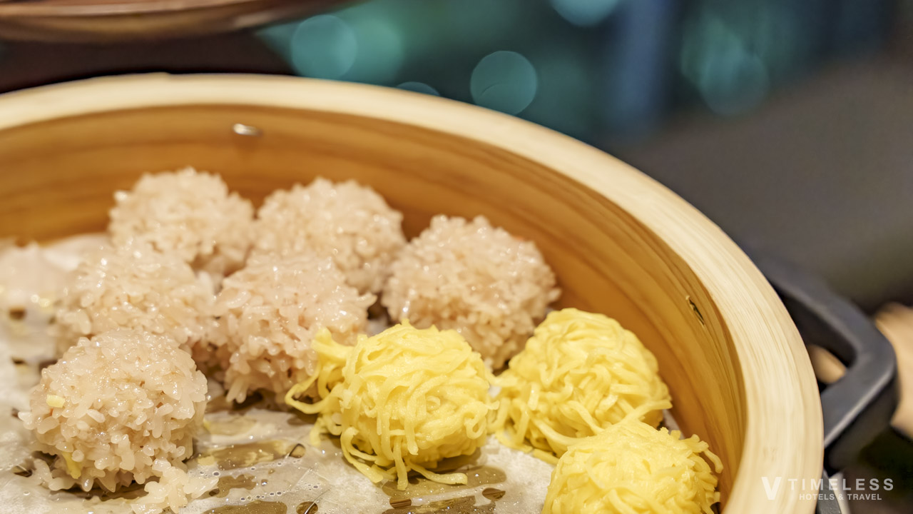 JWマリオット・ホテル東京のエグゼクティブラウンジで提供される点心と和点心の盛り合わせ