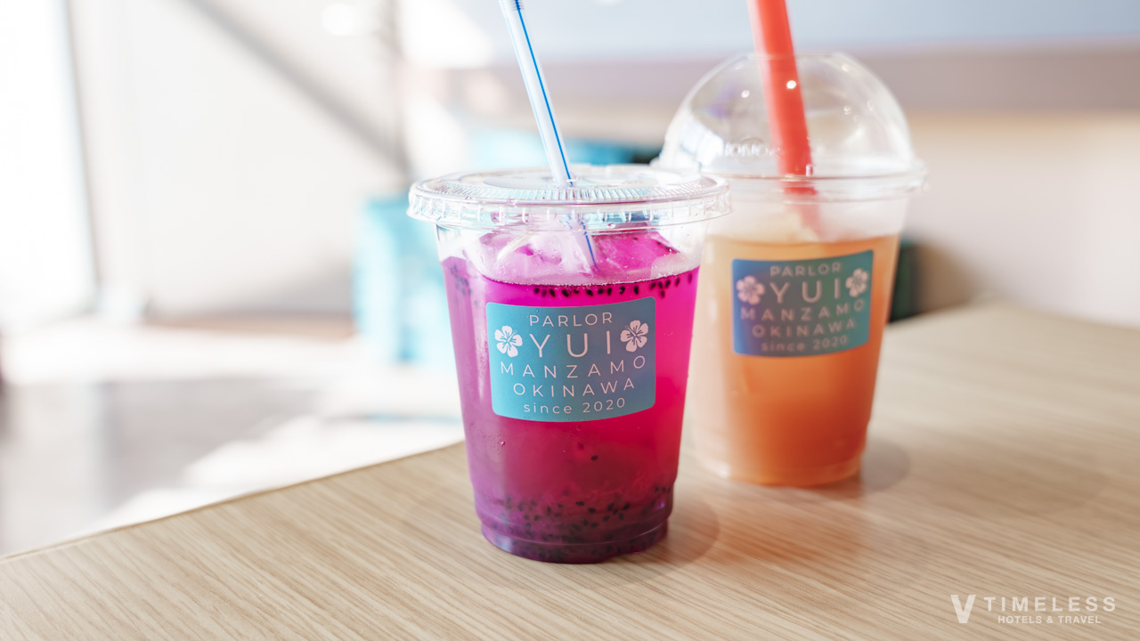 万座毛カフェ・パーラーYUIで味わうトロピカルドリンク