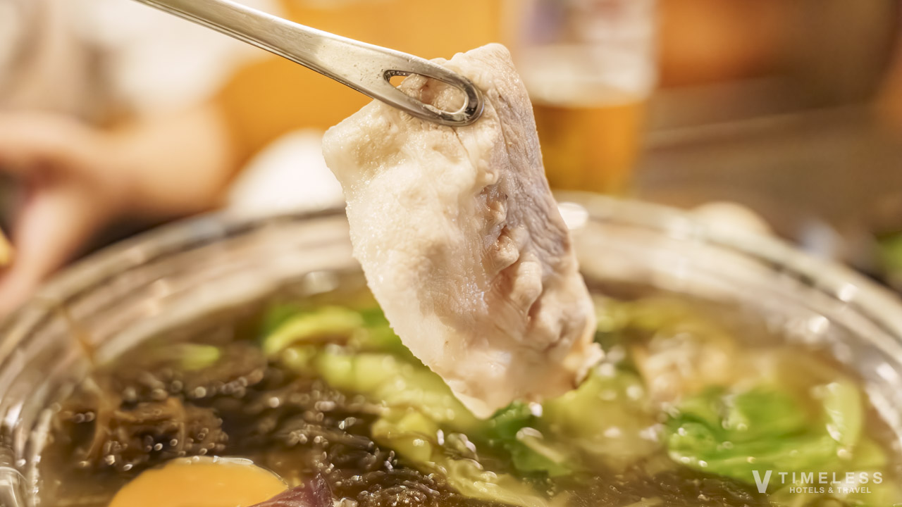 島豚・琉球牛 燦別邸の島豚しゃぶしゃぶ｜とろける食感