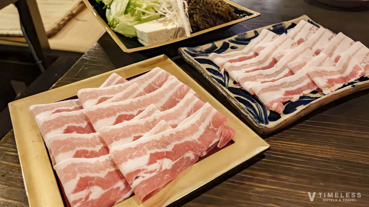 島豚・琉球牛 燦別邸の島豚しゃぶしゃぶ用肉｜沖縄ブランド豚