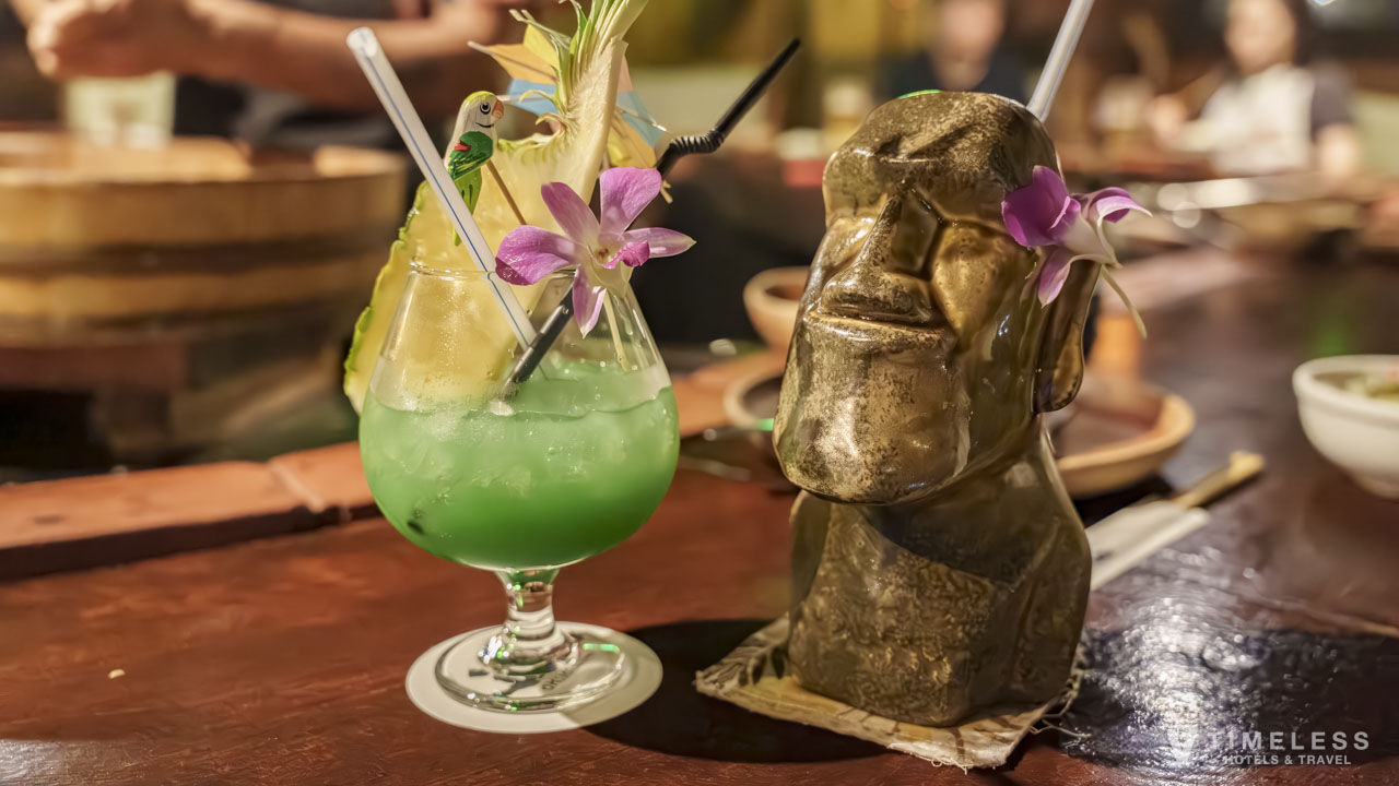 ステーキハウス ジャム 恩納村のトロピカルカクテル|南国気分を高めるドリンクメニュー