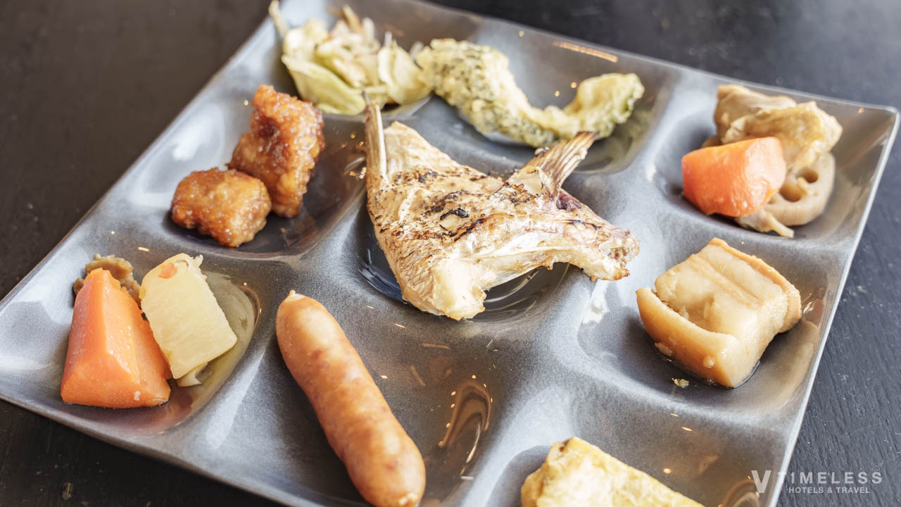 オリエンタルホテル沖縄リゾート&スパ 朝食｜うちなーだいにんぐ じなんぼうの和洋沖縄惣菜プレート