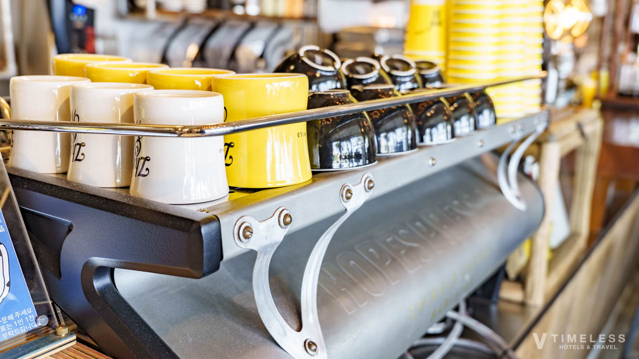 ジバゴコーヒー 沖縄北谷アメリカンビレッジの人気店 ｜ZHYVAGO COFFEE