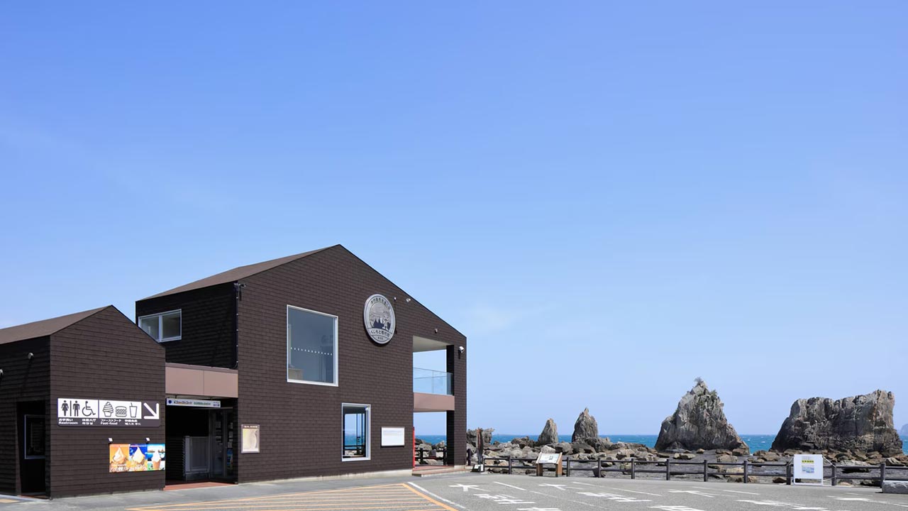 橋杭岩と太平洋を間近に感じる絶景ロケーション｜フェアフィールド・バイ・マリオット・和歌山串本の魅力