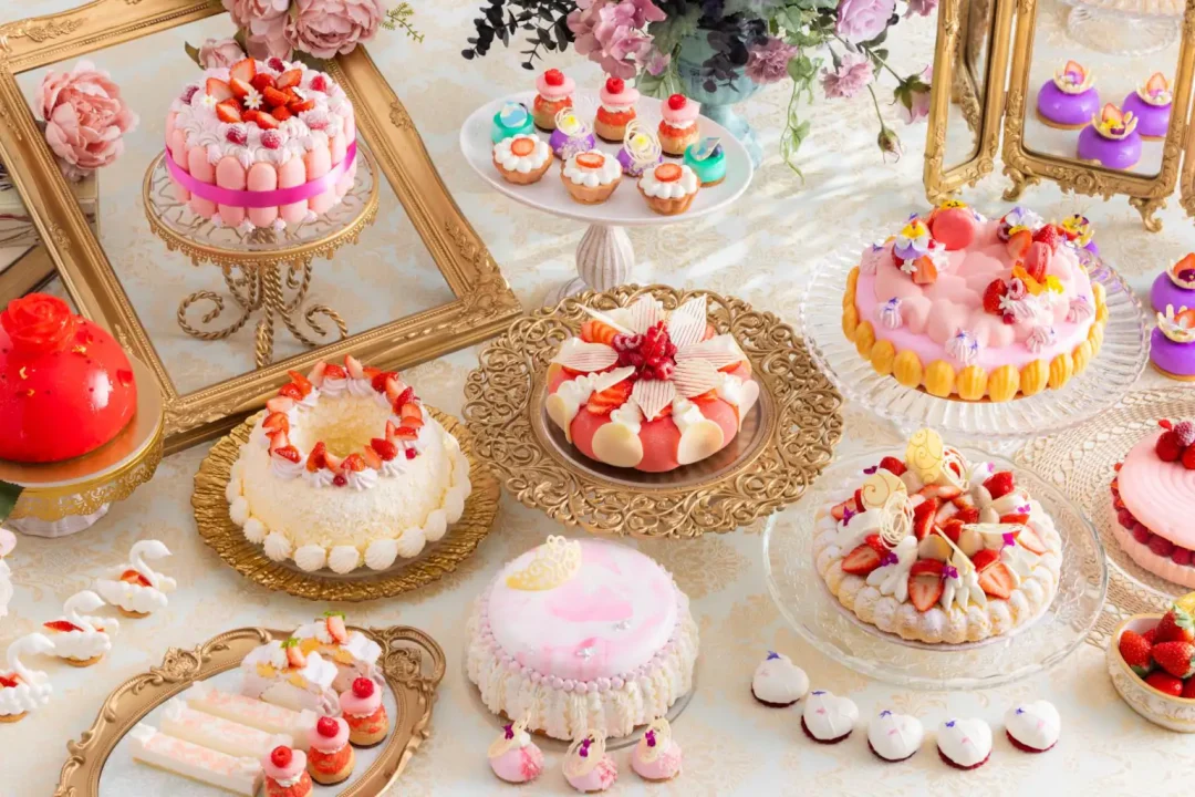 ヒルトン大阪 Folk Kitchen|ストロベリースイーツビュッフェ