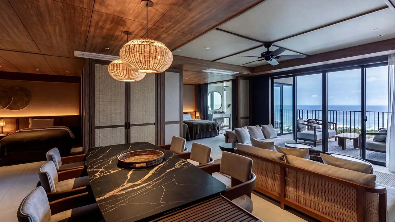BLISSTIA SUITES & RESORT 沖縄恩納村の恩納村のスイートルーム