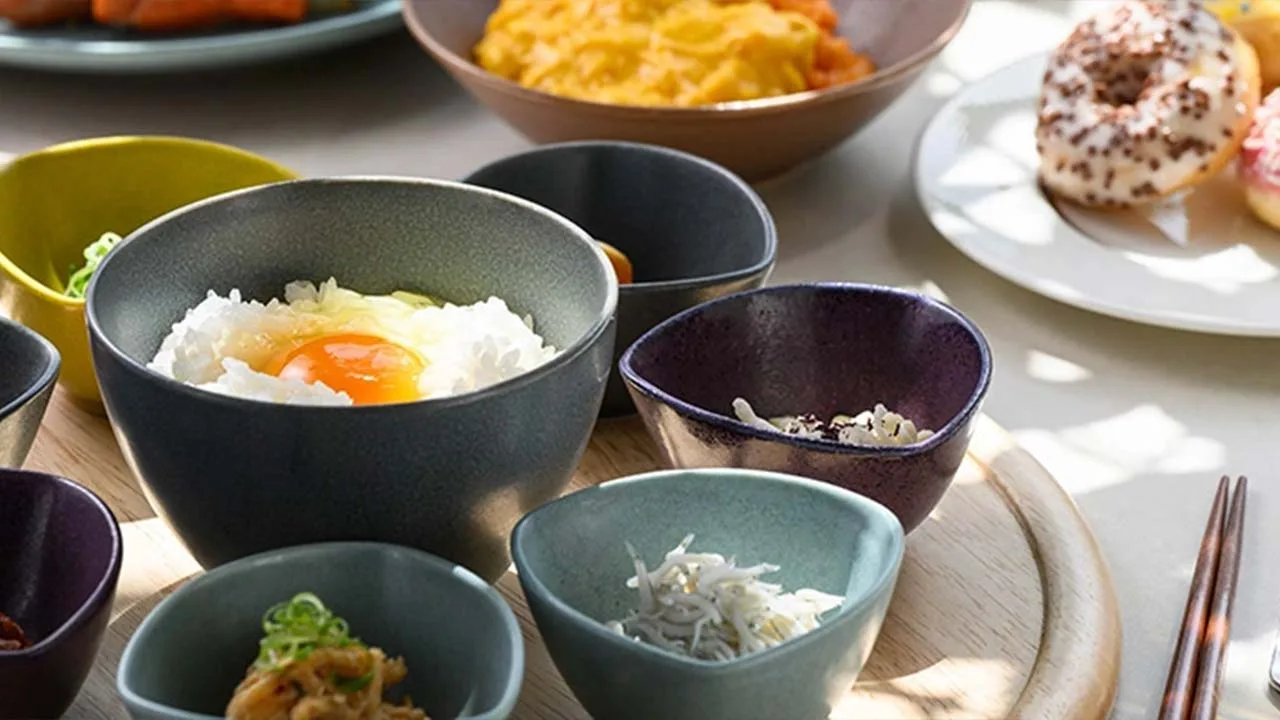 柔らかな朝の光を浴びながらいただくグランドメルキュール奈良橿原のこだわりの朝食で始まる美味しくて幸せな一日