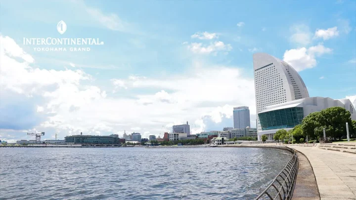 ヨコハマ グランド インターコンチネンタル ホテル by IHG｜白い帆の中で憩う、みなとみらいの海際ステイ