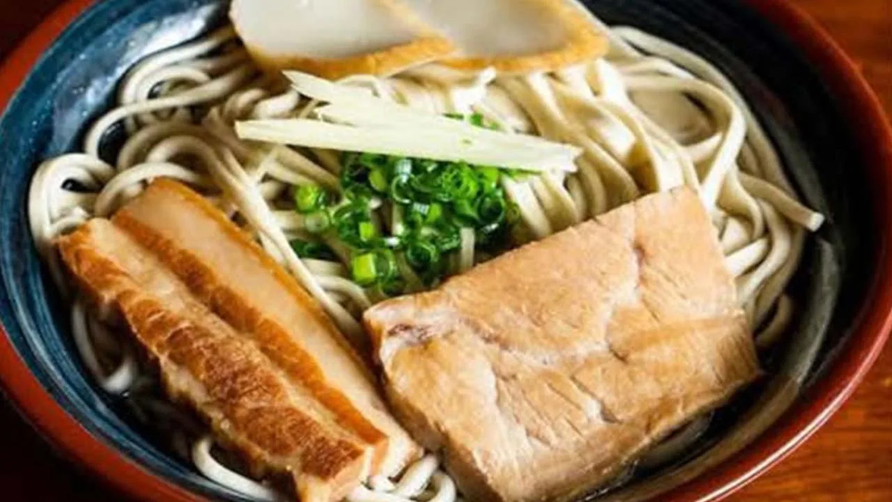 首里そば なかだ